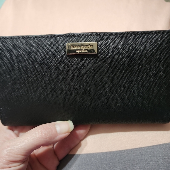 Kate Spade Black Wallet - Picture 1 of 4